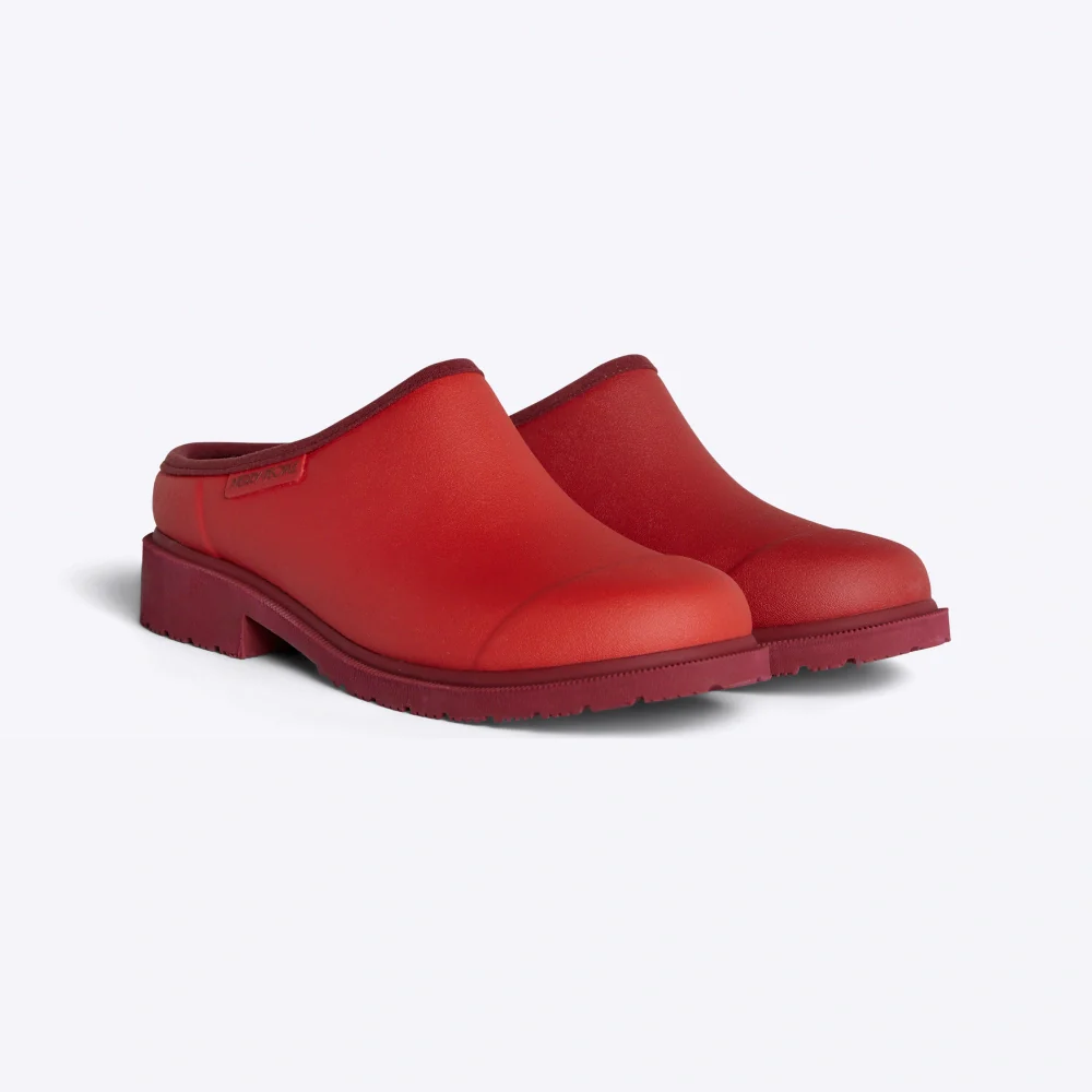Billie Clog // Chilli Red [Retired] - Image 2